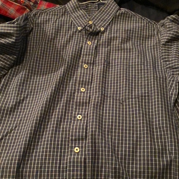 Shirts - Picture 4 of 7